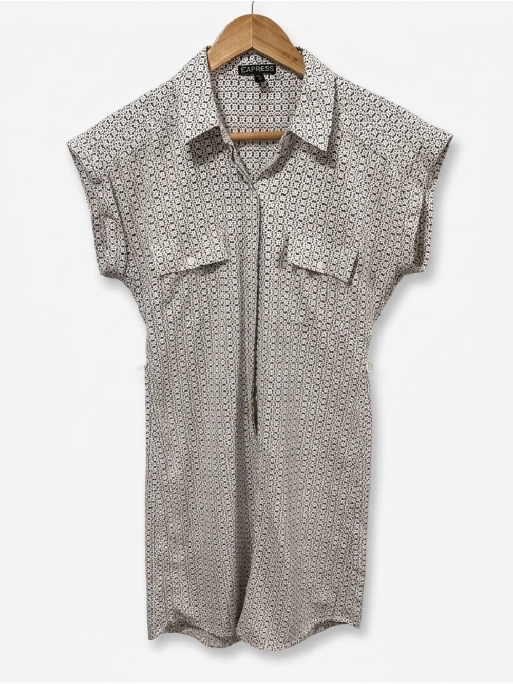 Express Women’s Gray and White Geometric Shirt Dress Size Small
